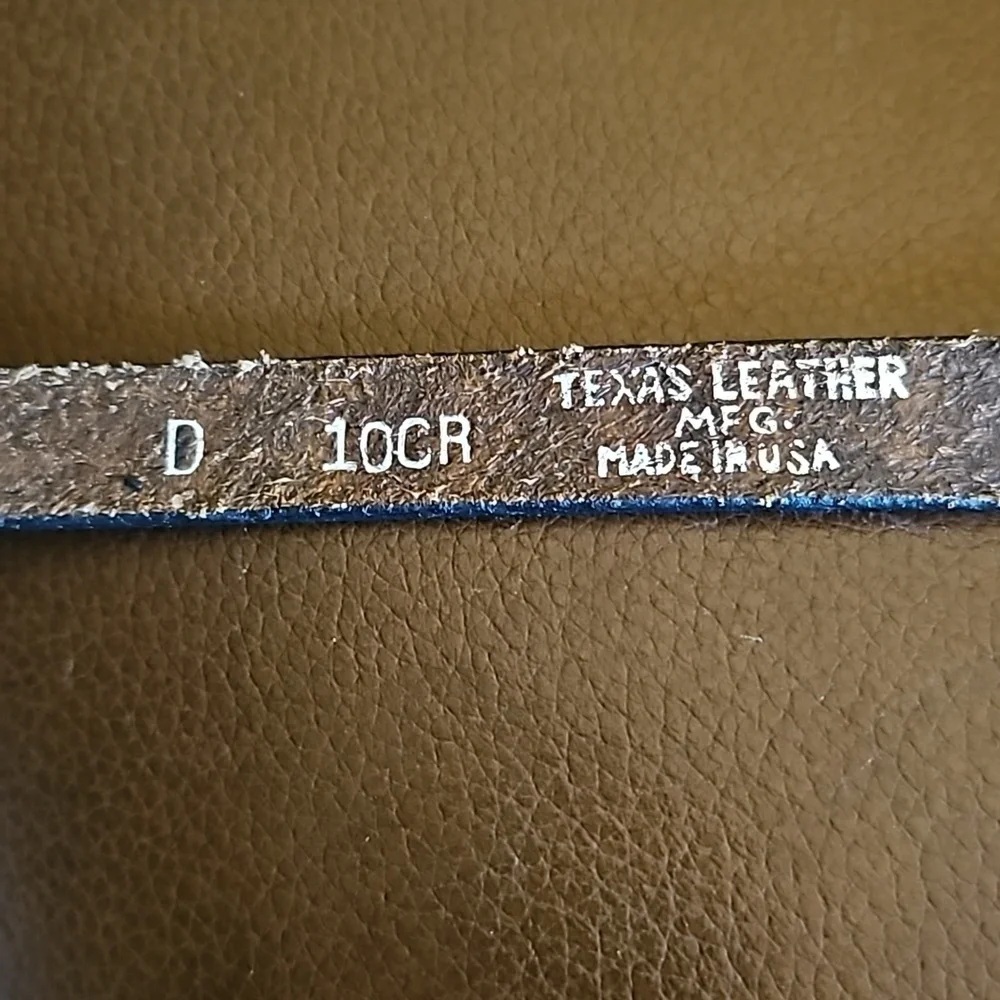 Texas Leather Manufacturing length 21
